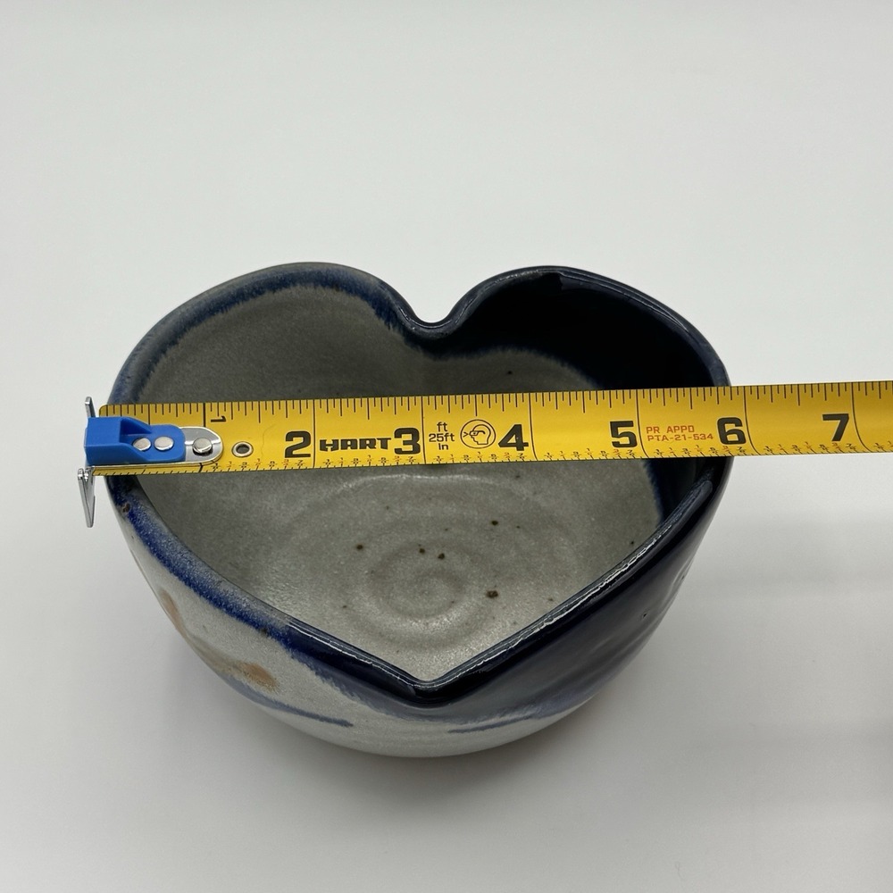 Studio‎ Pottery Heart Bowl Signed 2000 Blue Gray Handmade Dish Art Pottery - Picture 8 of 10
